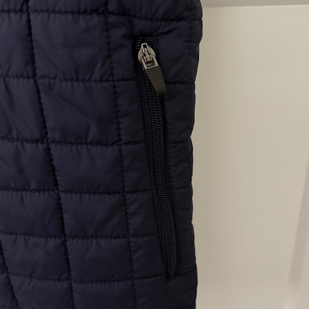 Colosseum Navy and Gray PENN STATE Quilted Vest - Picture 4 of 6